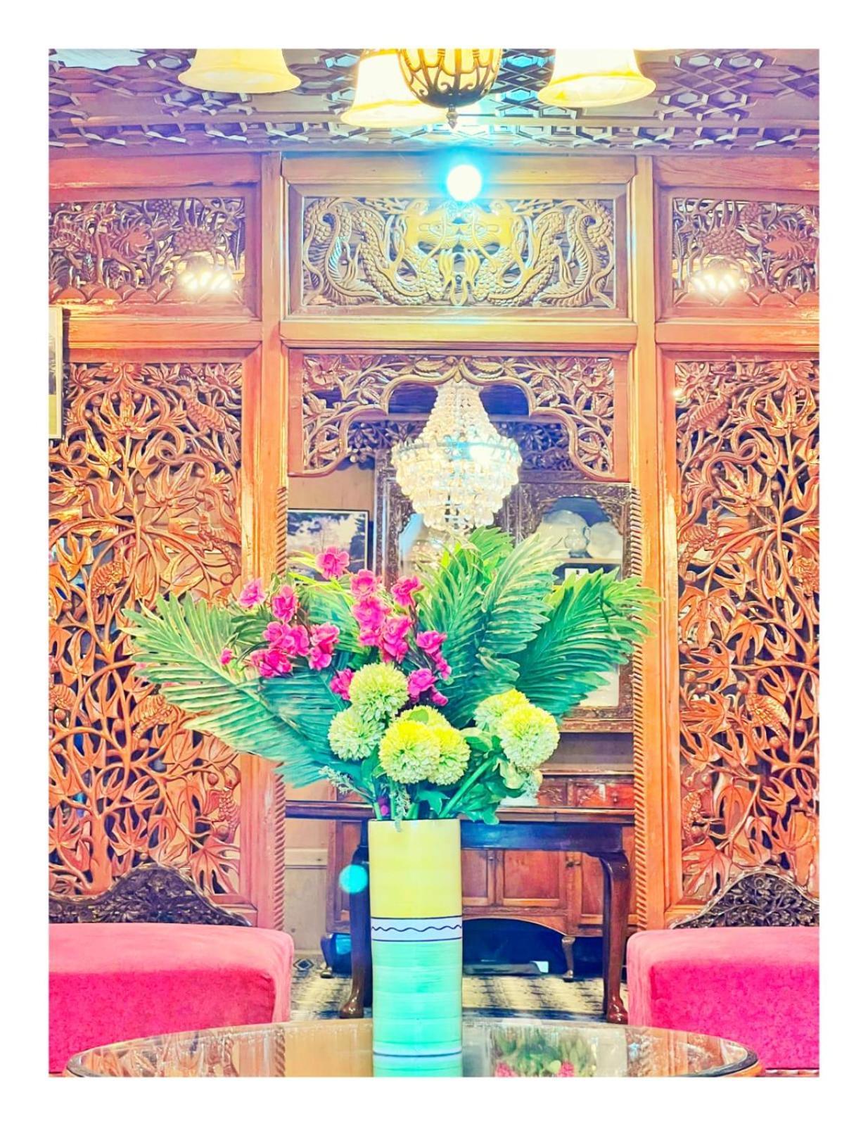 Mossess Group Of Houseboats 호텔 Srīnagar 외부 사진