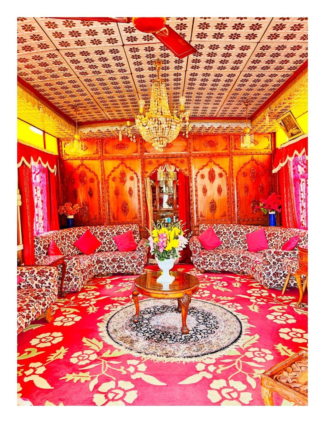 Mossess Group Of Houseboats 호텔 Srīnagar 외부 사진